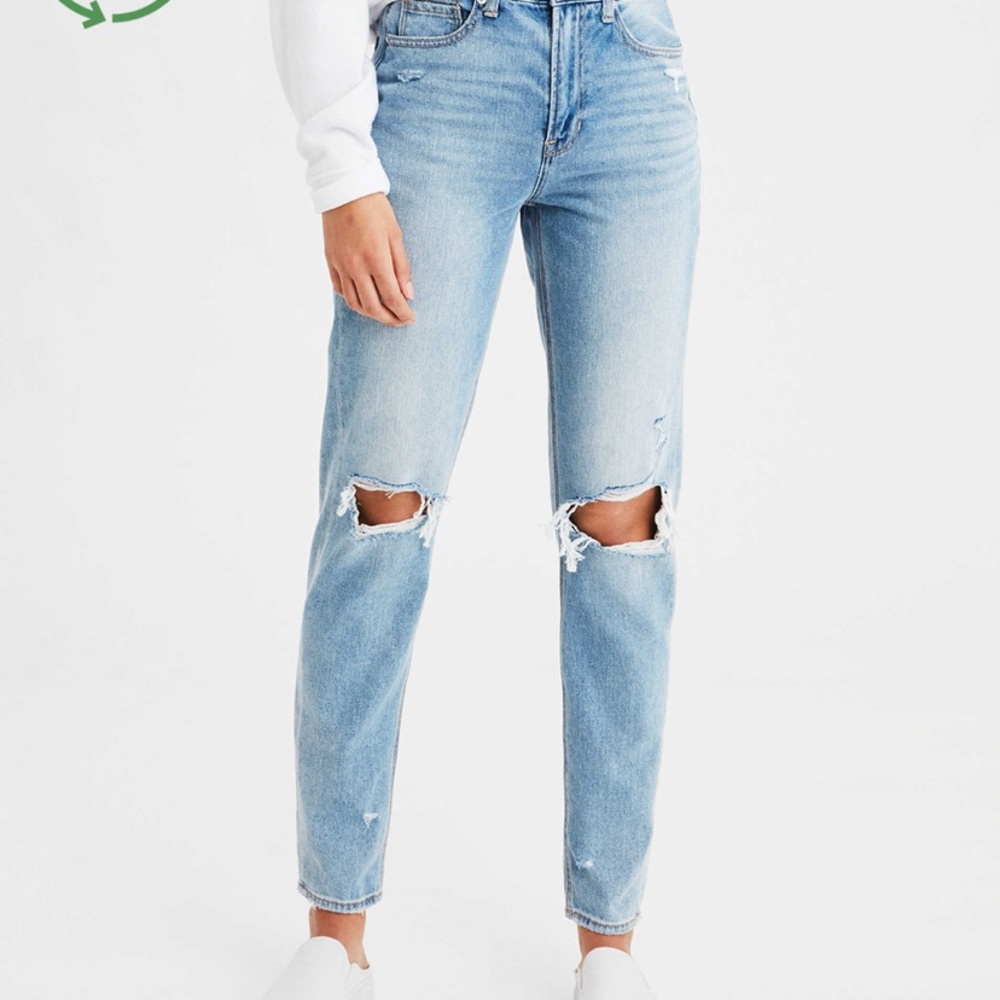 American Eagle Mom Jeans